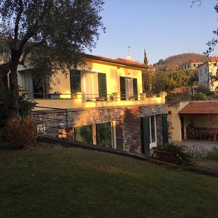 La Casa Di Fedra Imperia Exterior foto