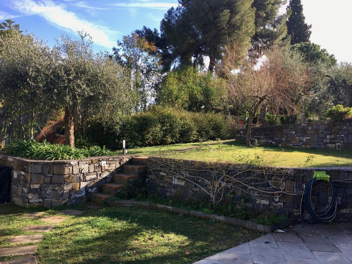 La Casa Di Fedra Imperia Exterior foto